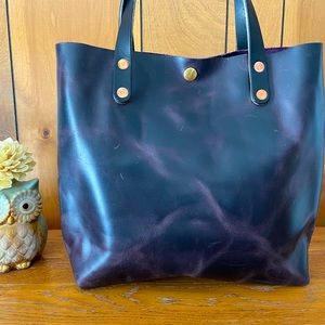 KMM & CO Mini Tote Glossy Purple EUC